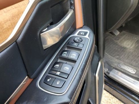 Used 2022 RAM 3500 Limited AWD/4WD image 18