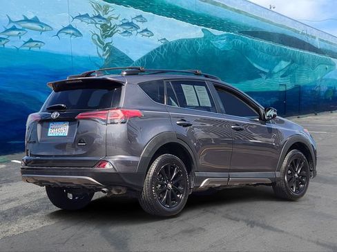 Used 2018 Toyota RAV4 Adventure AWD/4WD image 4