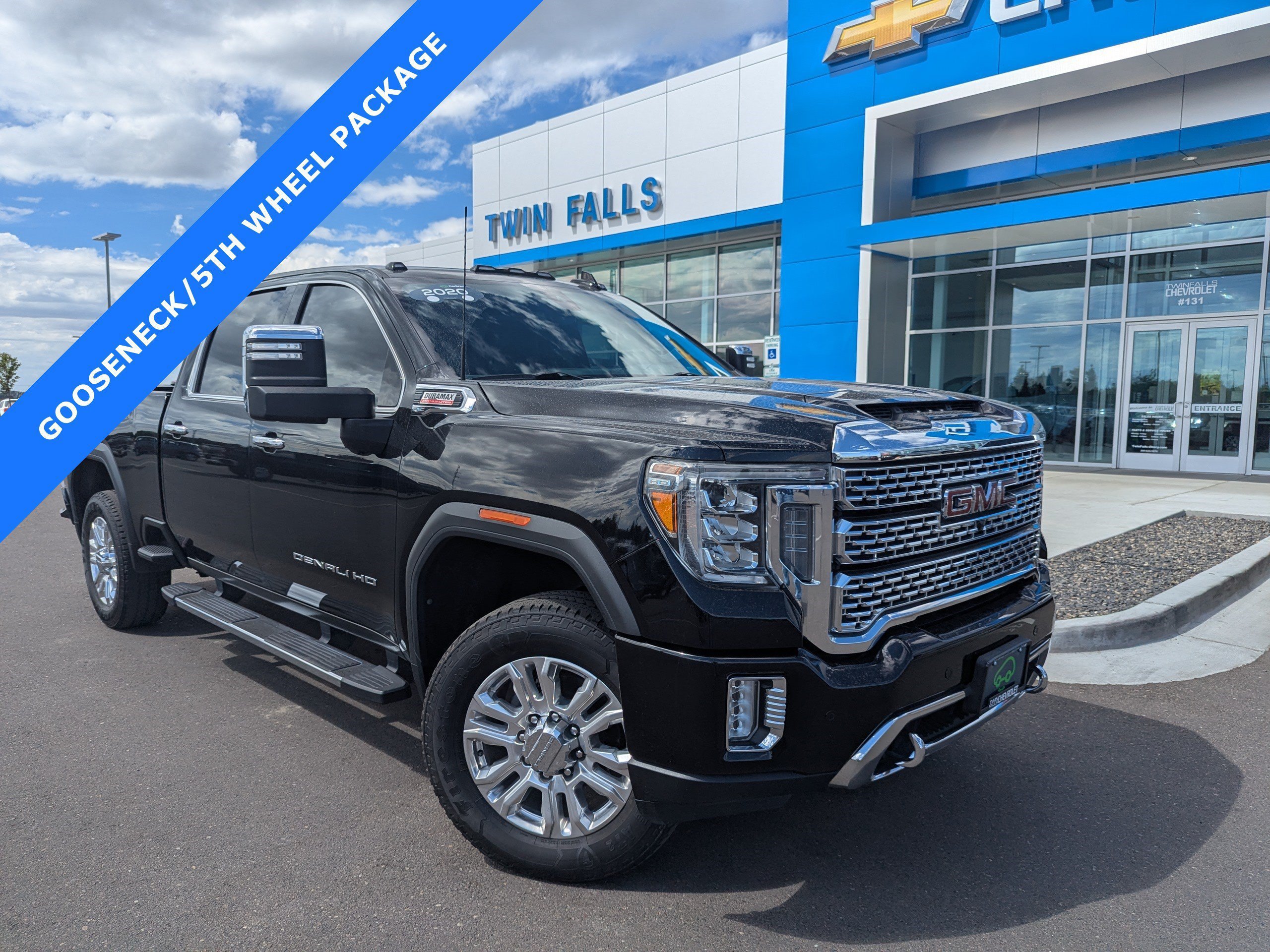 Used 2020 GMC Sierra 2500 Denali w/ Denali Ultimate Package AWD/4WD image 1