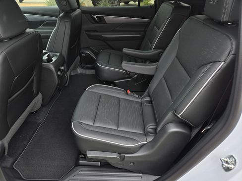 New 2026 Buick Enclave Sport Touring w/ Power Package FWD image 19