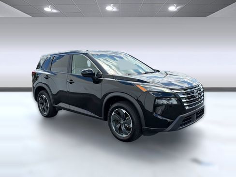 Used 2025 Nissan Rogue SV FWD image 7
