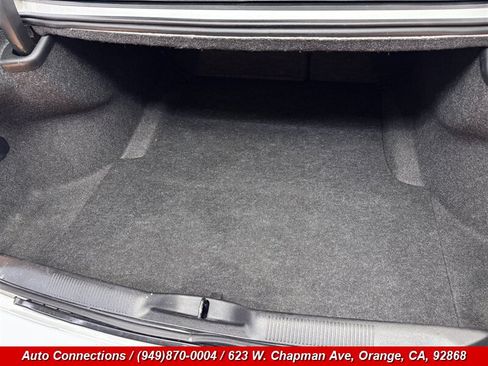 Used 2011 Dodge Charger SE RWD image 21