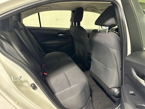 Used 2020 Toyota Corolla LE image 15