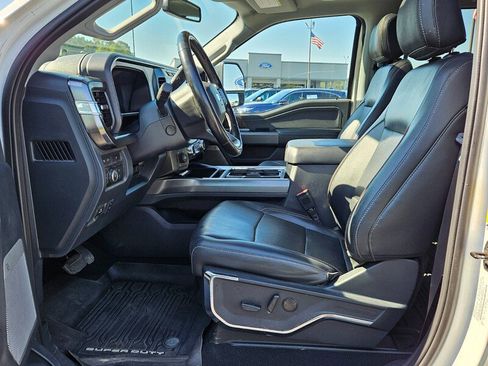 Used 2023 Ford F250 Lariat w/ Lariat Ultimate Package image 5