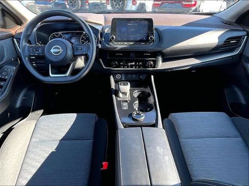 Certified 2023 Nissan Rogue SV image 21