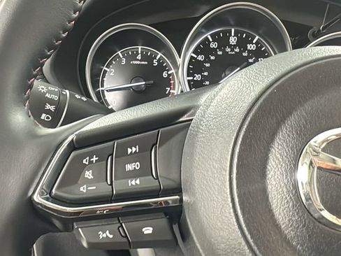 Used 2025 MAZDA CX-5 Carbon Edition image 23