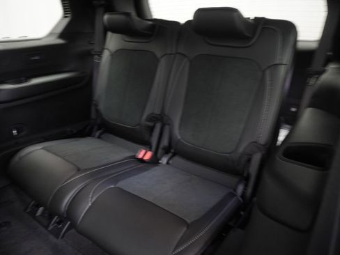 New 2026 Jeep Grand Cherokee L 4WD image 18