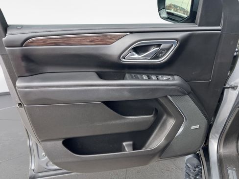 Used 2021 Chevrolet Tahoe Z71 w/ Luxury Package image 15