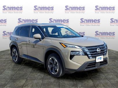 Used 2024 Nissan Rogue SV w/ SV Premium Package