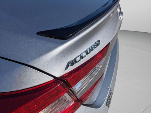 Used 2022 Honda Accord Sport image 33