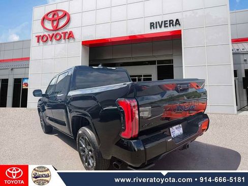 Used 2024 Toyota Tundra Platinum AWD/4WD image 7