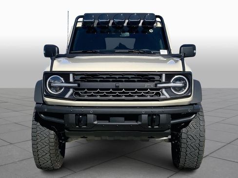 New 2025 Ford Bronco Badlands AWD/4WD image 3
