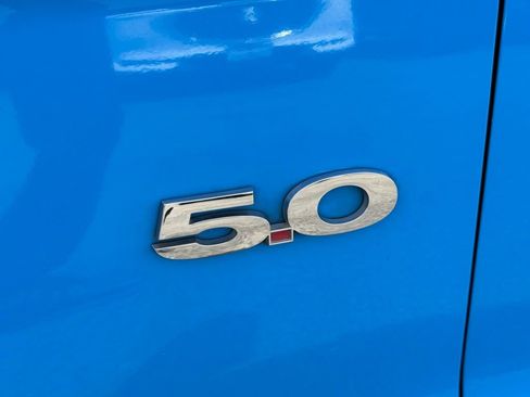 Used 2013 Ford Mustang GT Premium w/ Brembo Brake Pkg RWD image 9