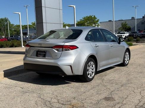 Used 2023 Toyota Corolla LE FWD image 3