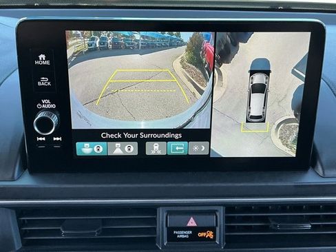 Used 2023 Honda Pilot Elite image 15