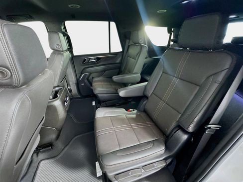 Used 2025 Chevrolet Tahoe High Country RWD image 24