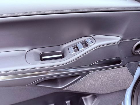 New 2026 Lincoln Navigator L Reserve AWD/4WD image 12