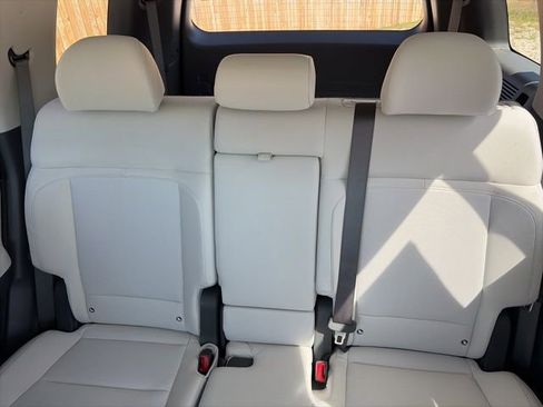 New 2026 Hyundai Santa Fe SE image 16