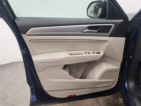 Used 2019 Volkswagen Atlas SE w/ Towing Package AWD/4WD image 9