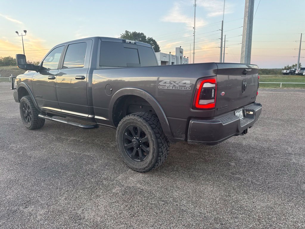 Used 2019 RAM 2500 Laramie w/ Night Edition AWD/4WD image 9