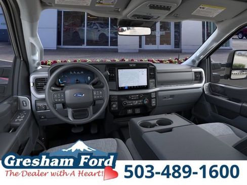New 2026 Ford F250 XLT w/ XLT Premium Package AWD/4WD image 10