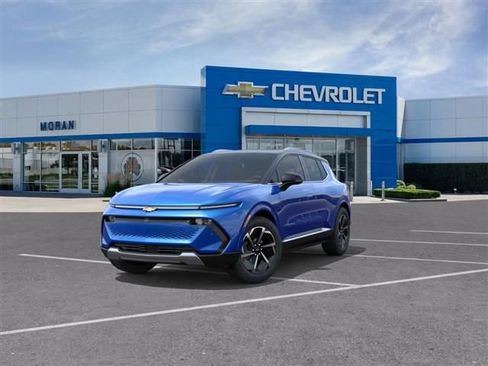 New 2025 Chevrolet Equinox EV LT image 8