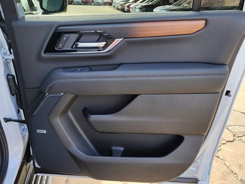 New 2026 GMC Yukon XL Denali w/ Sun & Power Step Package image 47