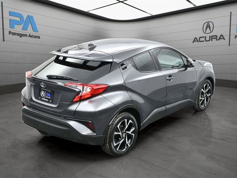 Used 2019 Toyota C-HR XLE image 33