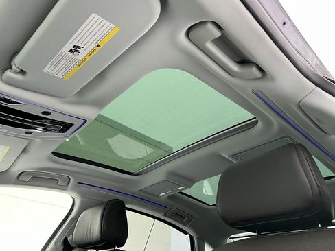 Used 2023 Audi A8 L 3.0T w/ Executive Package image 21