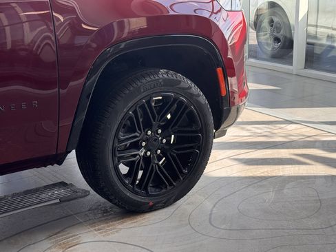 New 2026 Jeep Grand Wagoneer Limited image 7