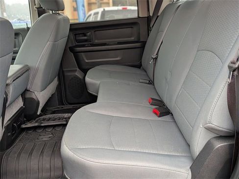 Used 2018 RAM 1500 Express w/ Express Value Package image 27