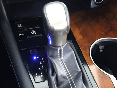 Used 2019 Lexus RX 350 AWD w/ Navigation Package image 26