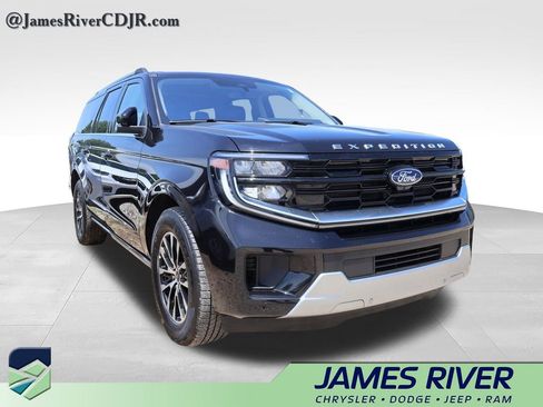 Used 2025 Ford Expedition Max Platinum AWD/4WD image 10