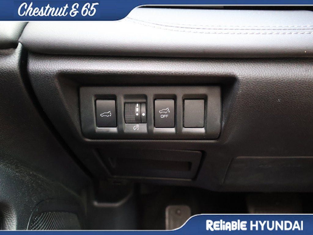 Used 2024 Subaru Outback Touring XT AWD/4WD image 32