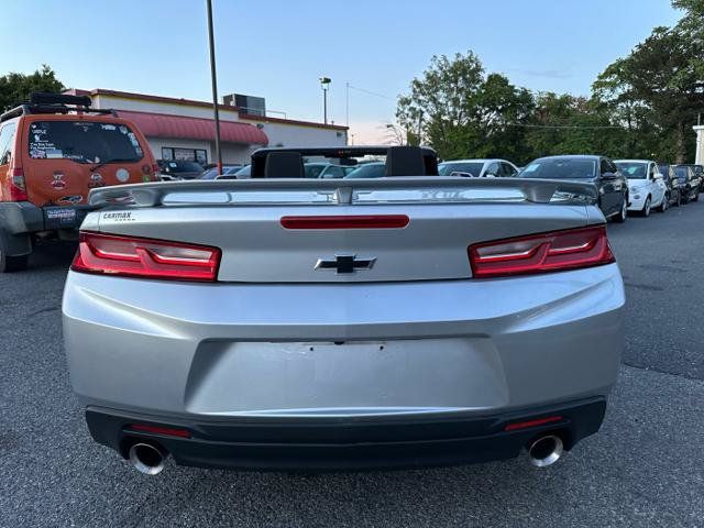 Used 2017 Chevrolet Camaro LT RWD image 6