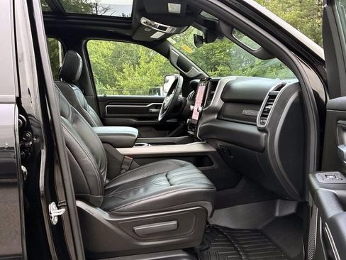 Used 2025 RAM 1500 Big Horn AWD/4WD image 10