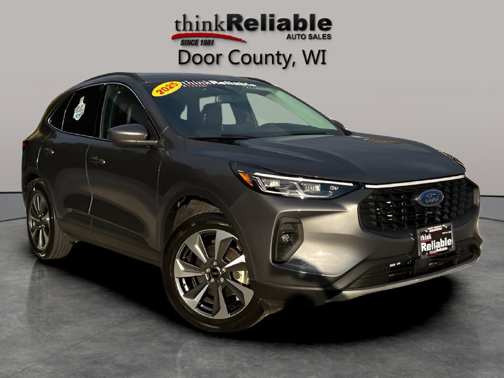 Used 2025 Ford Escape Platinum AWD/4WD image 7