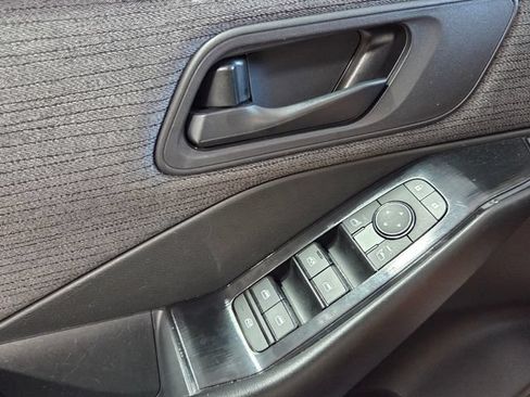 Used 2023 Nissan Rogue S FWD image 28