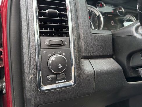 Used 2015 RAM 1500 Laramie w/ Convenience Group image 22