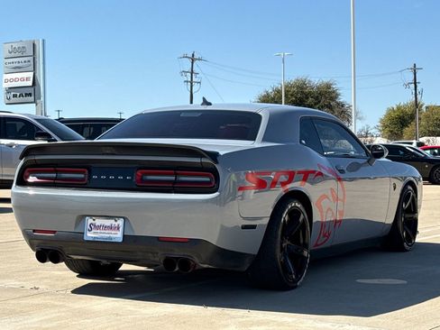 Used 2020 Dodge Challenger SRT Hellcat Redeye RWD image 9