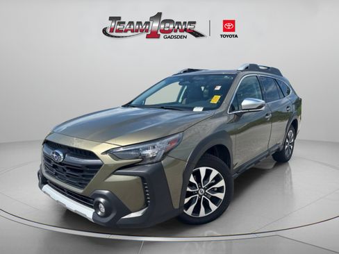 Used 2024 Subaru Outback Touring AWD/4WD image 4