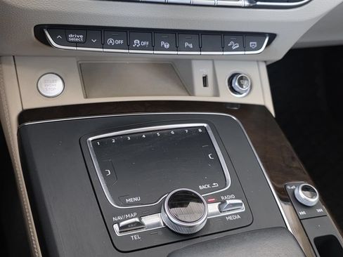 Used 2019 Audi Q5 Prestige w/ Prestige Package AWD/4WD image 20