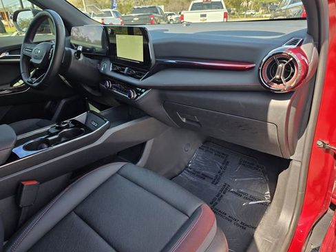 Used 2025 Chevrolet Equinox RS w/ Safety and Technology Package image 14