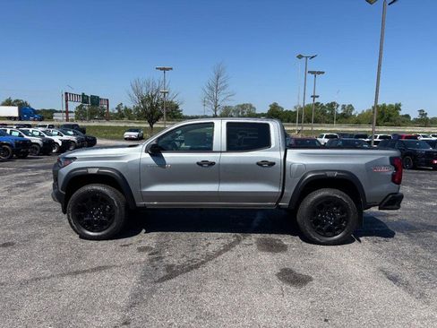 New 2026 Chevrolet Colorado Trail Boss AWD/4WD image 2