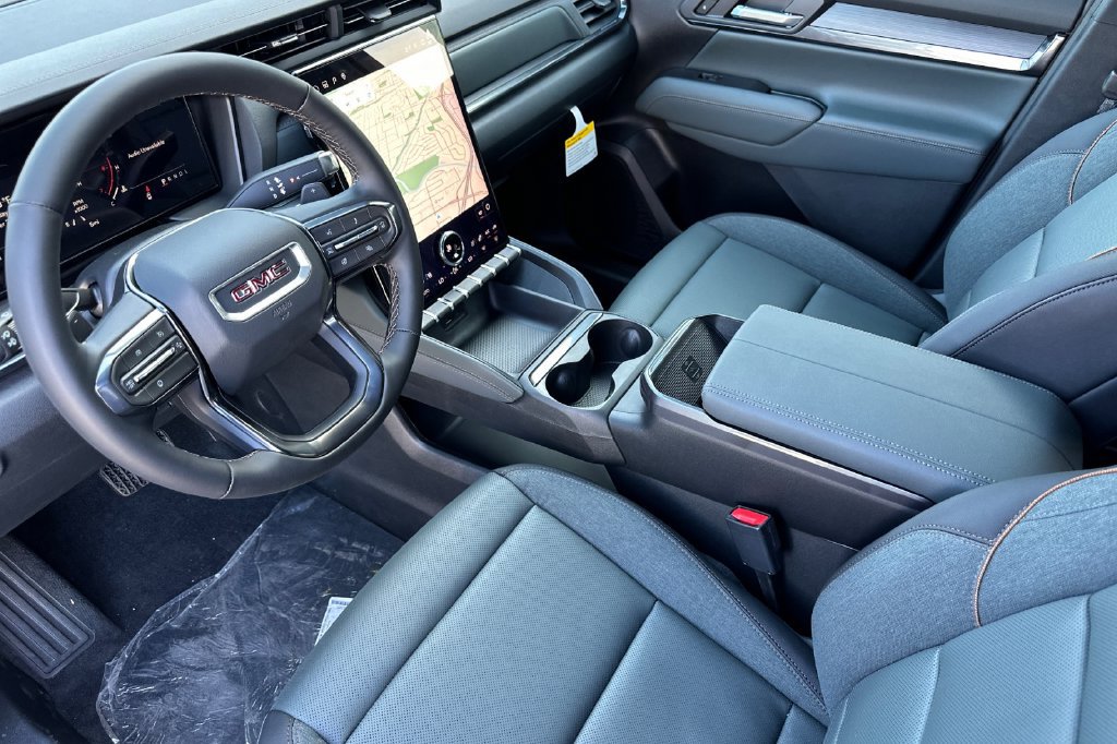 New 2027 GMC Terrain AT4 w/ Convenience Package III AWD/4WD image 12