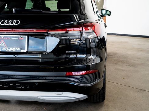 Used 2022 Audi Q4 e-tron Premium Plus image 26