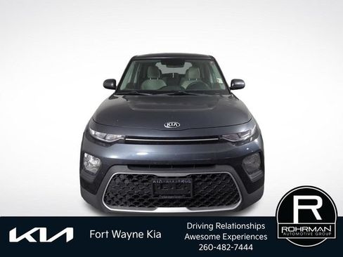 Used 2020 Kia Soul LX FWD image 3