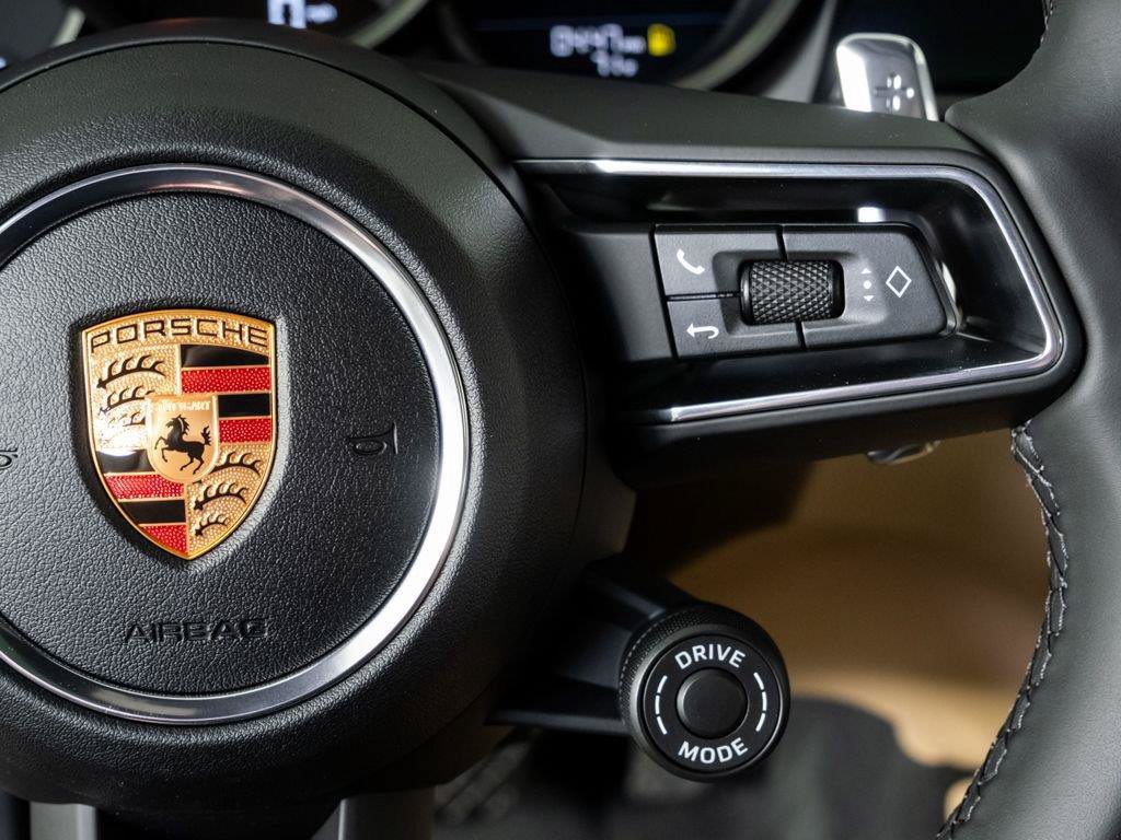 New 2026 Porsche Macan AWD/4WD image 11