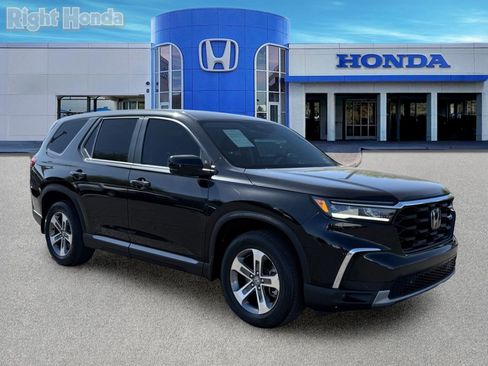 Used 2024 Honda Pilot EX-L image 10