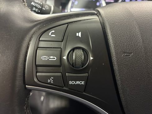 Used 2020 Acura MDX SH-AWD image 19
